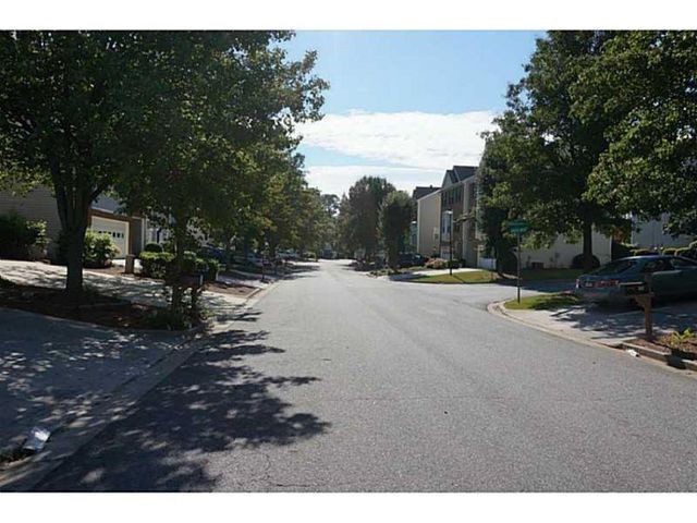 275 Abbotts Mill Drive 18, Duluth, GA 30097