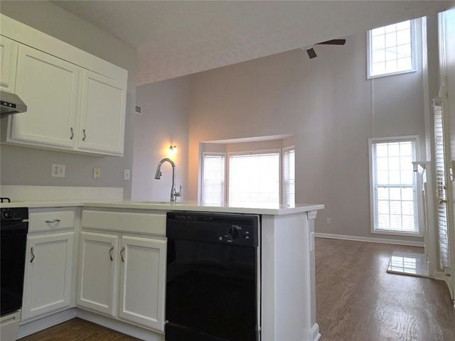 275 Abbotts Mill Drive 18, Duluth, GA 30097