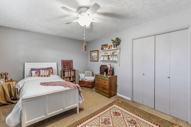 112 Elmwood Street, Huntsville, TX 77320