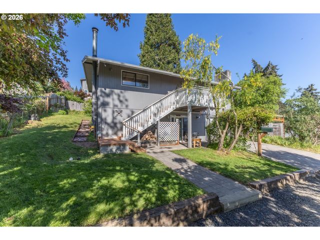 2310 ORR Ln, Eugene, OR 97405