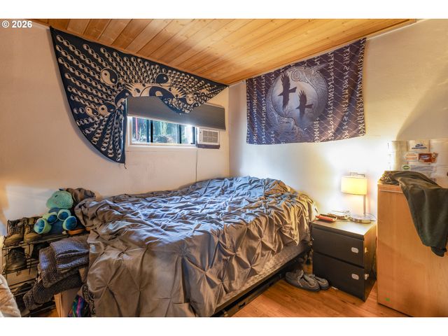 2310 ORR Ln, Eugene, OR 97405