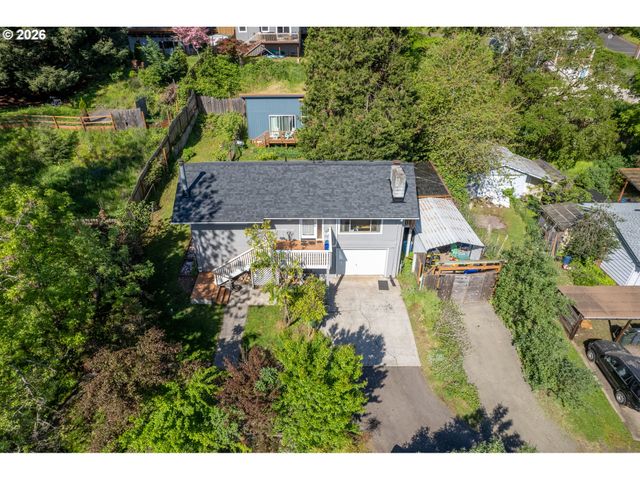 2310 ORR Ln, Eugene, OR 97405