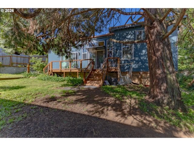 2310 ORR Ln, Eugene, OR 97405