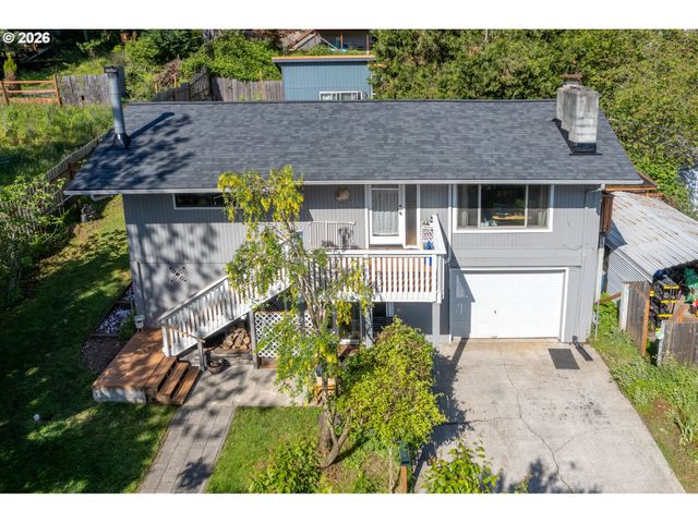 2310 ORR Ln, Eugene, OR 97405
