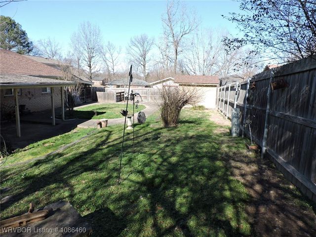 1308 6th Terrace, Barling, AR 72923