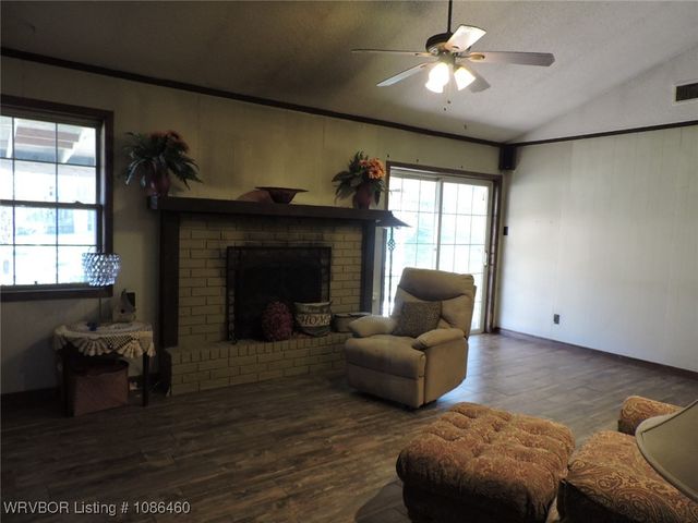 1308 6th Terrace, Barling, AR 72923