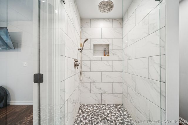 3822 E 56th Place, Tulsa, OK 74135