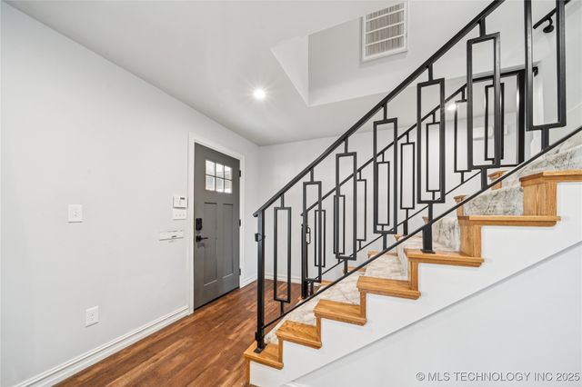 3822 E 56th Place, Tulsa, OK 74135