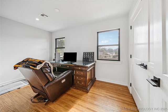 3822 E 56th Place, Tulsa, OK 74135