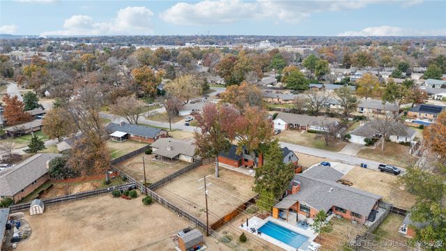 3822 E 56th Place, Tulsa, OK 74135