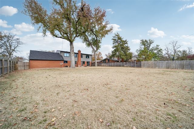 3822 E 56th Place, Tulsa, OK 74135