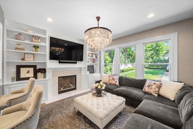 530 W Main Street, Northville City, MI 48167
