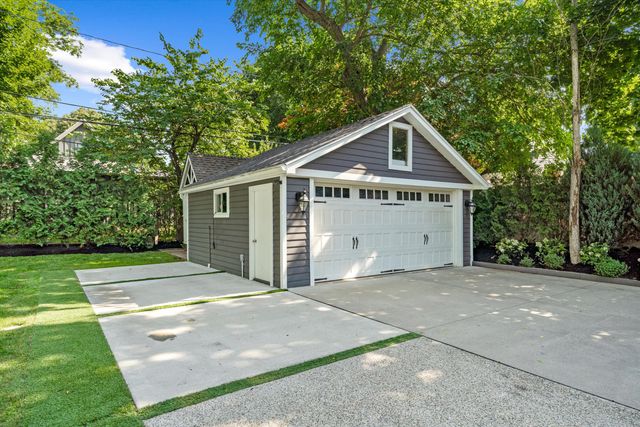 530 W Main Street, Northville City, MI 48167
