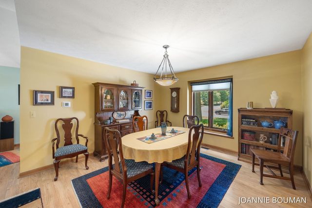 4629 Pine Drive, Laketown Twp, MI 49423