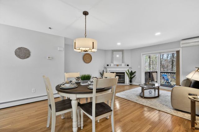 5 Walnut Circle, Merrimack, NH 03054