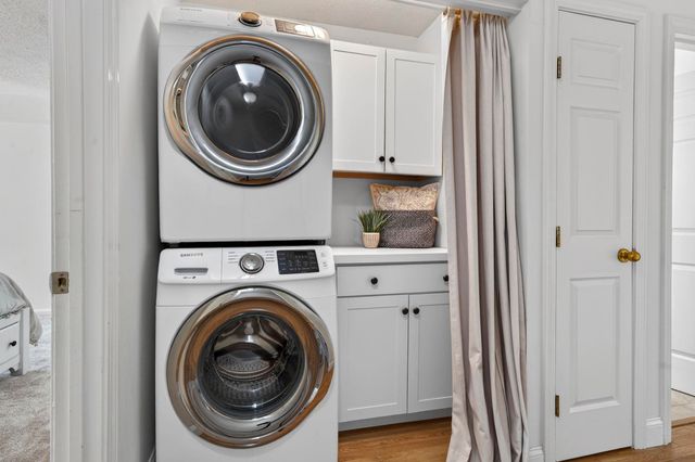 5 Walnut Circle, Merrimack, NH 03054