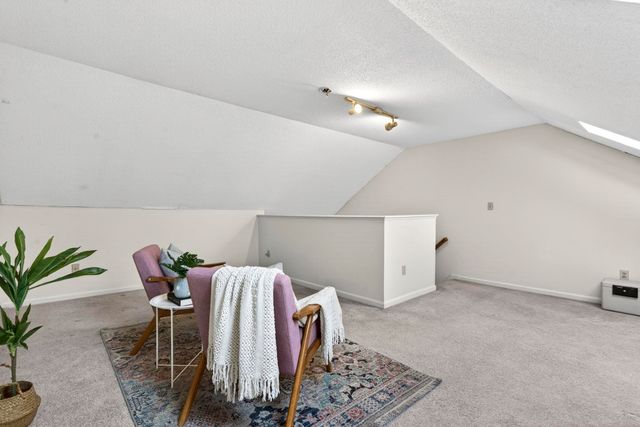 5 Walnut Circle, Merrimack, NH 03054