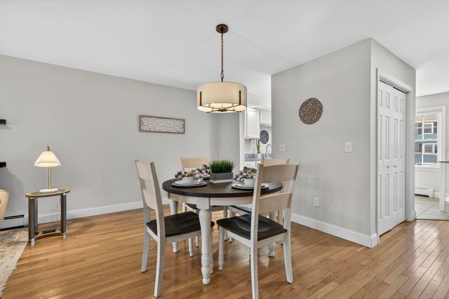 5 Walnut Circle, Merrimack, NH 03054