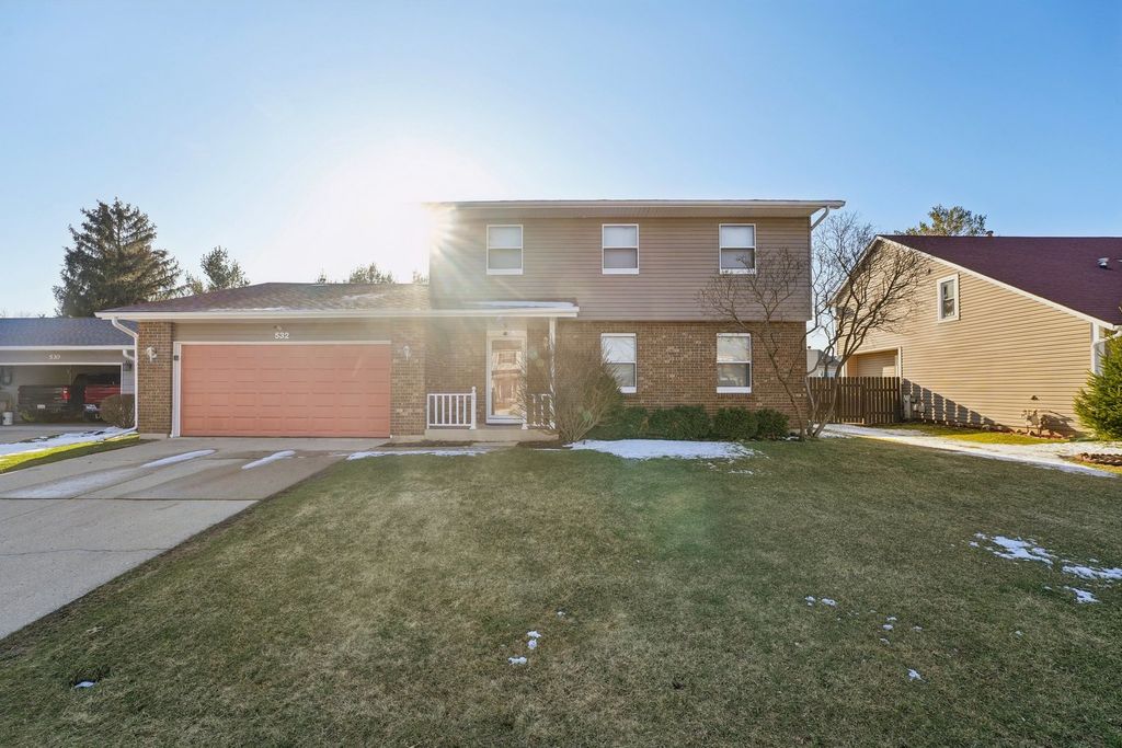 532 Shenandoah Trail, Elgin, IL 60123
