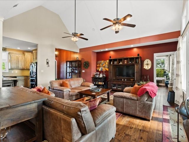 1477 Caylor Road, Crandall, GA 30711