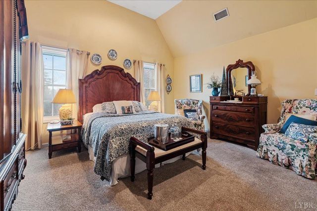 1670 Church Street, Appomattox, VA 24522