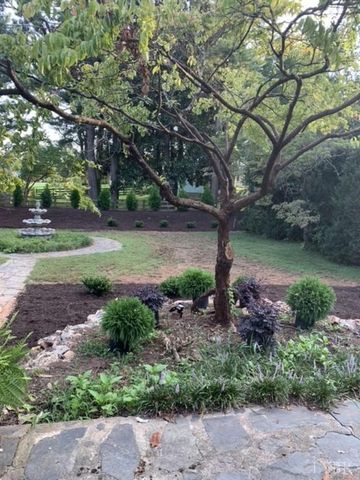 1670 Church Street, Appomattox, VA 24522