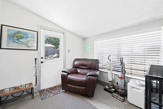 611 NW 18th Court, Pompano Beach, FL 33060