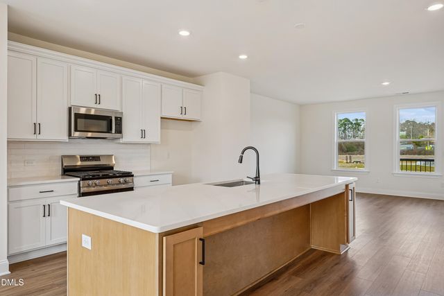 133 Midtown Rows Way 13, Fuquay Varina, NC 27526