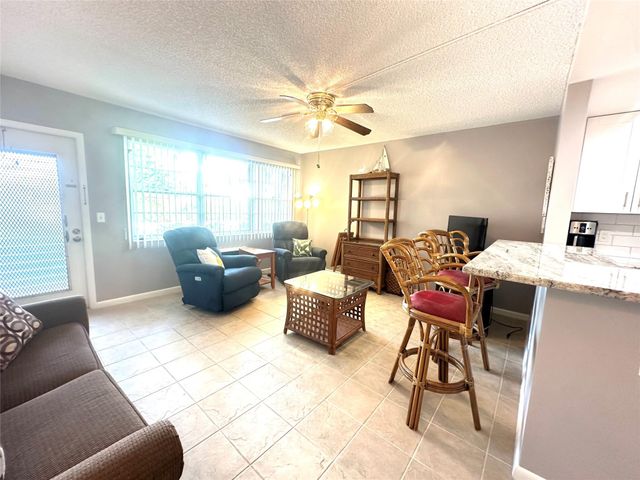 377 Tilford R 377, Deerfield Beach, FL 33442