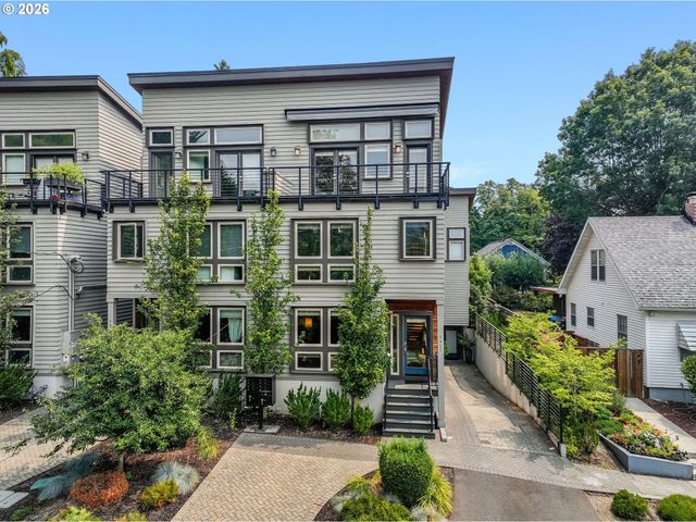7952 Se 6TH Ave 3, Portland, OR 97202