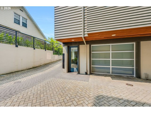 7952 Se 6TH Ave 3, Portland, OR 97202