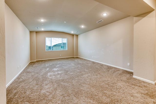 518 Traverse Drive S, Madera, CA 93636