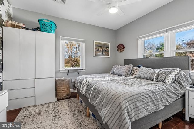 502 MOUNT LAUREL RD, Mount Laurel, NJ 08054