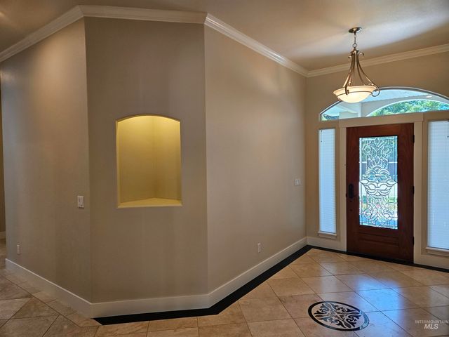 1964 E Summercove Dr, Meridian, ID 83646