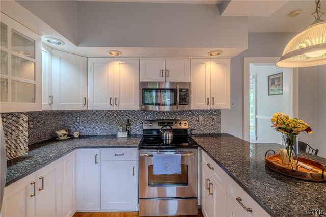 216 Hampton Road, Syracuse, NY 13203