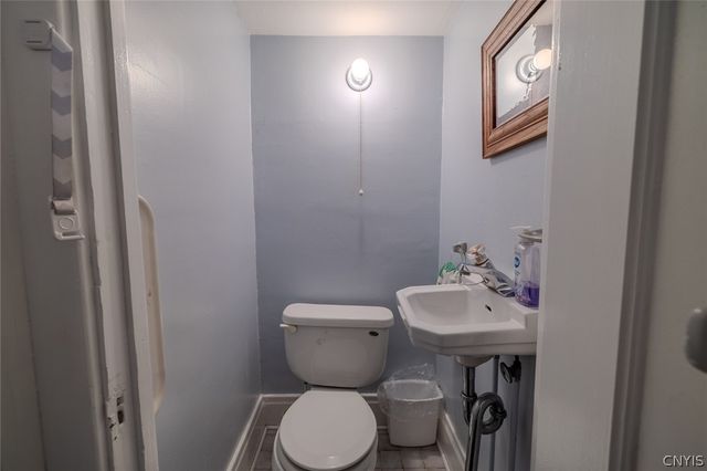 216 Hampton Road, Syracuse, NY 13203