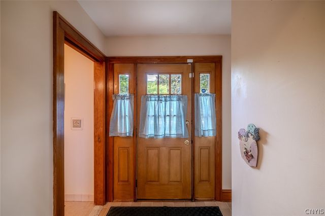 216 Hampton Road, Syracuse, NY 13203