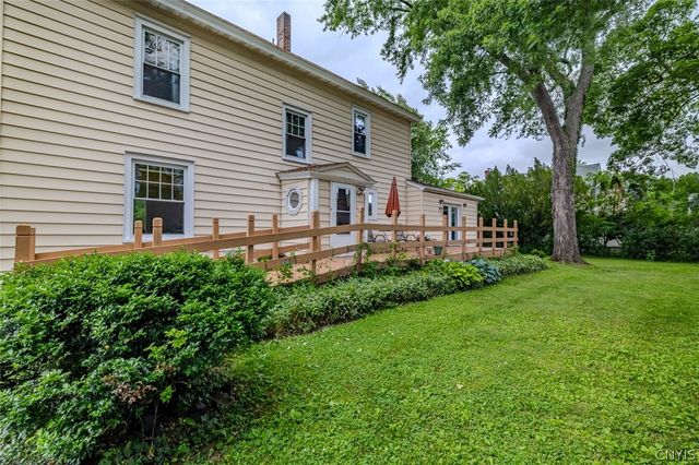 216 Hampton Road, Syracuse, NY 13203