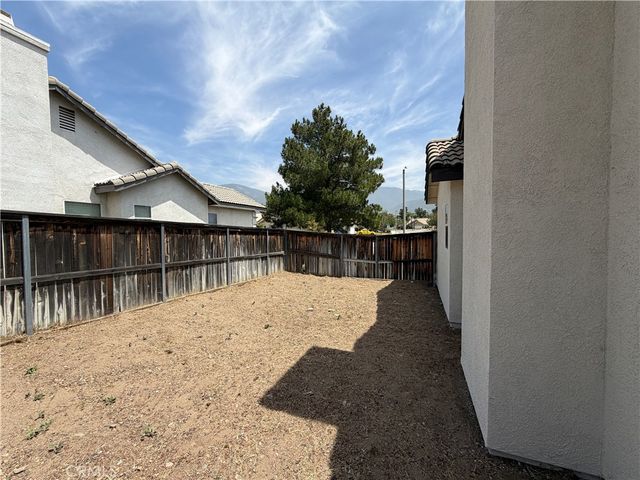 2705 Sunset Lane, San Bernardino, CA 92407