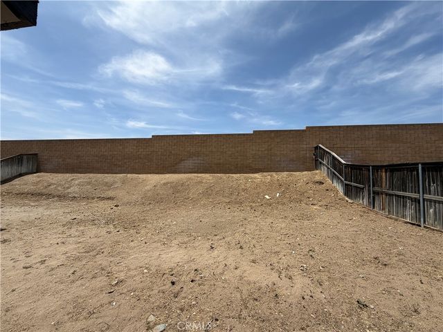 2705 Sunset Lane, San Bernardino, CA 92407