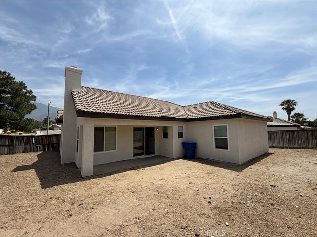 2705 Sunset Lane, San Bernardino, CA 92407