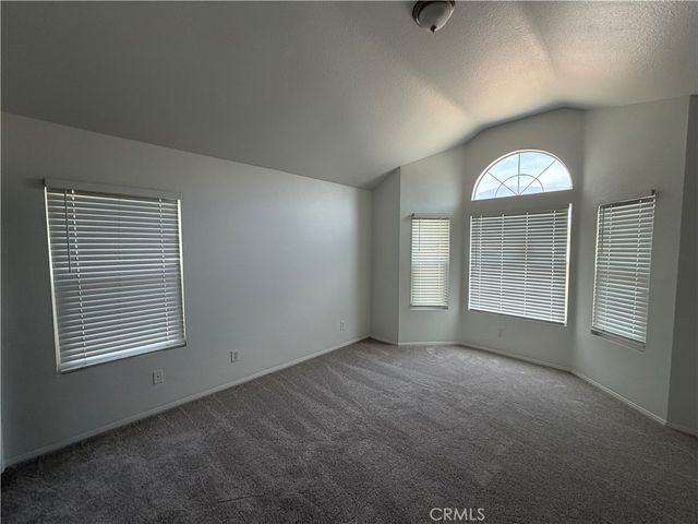2705 Sunset Lane, San Bernardino, CA 92407