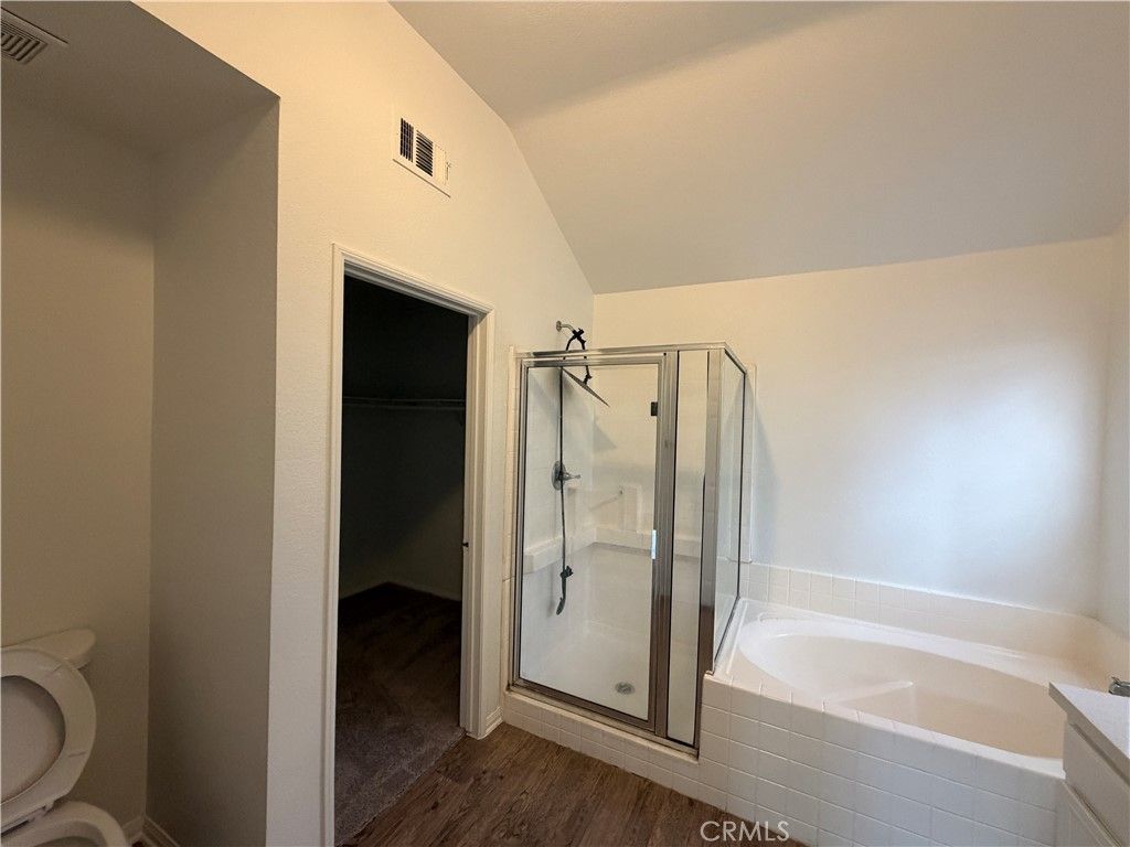Image 10 of property listing at 2705 Sunset Lane, San Bernardino, CA 92407