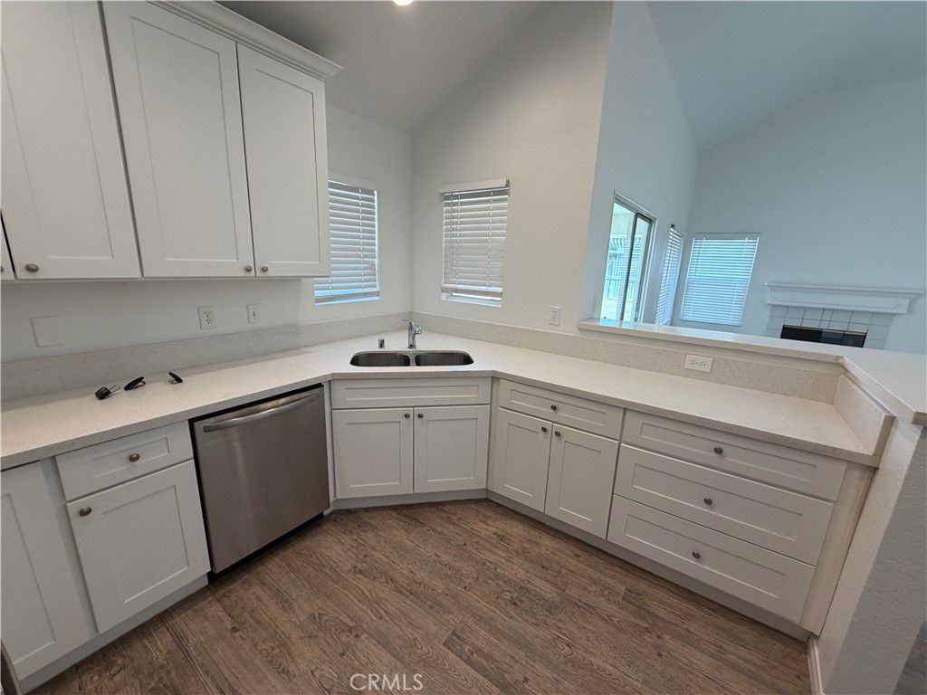 Image 18 of property listing at 2705 Sunset Lane, San Bernardino, CA 92407