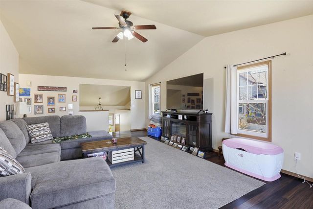616 REID STREET, De Pere, WI 54115