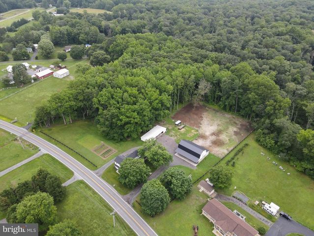 5634 PEARSONS CORNER RD, Dover, DE 19904