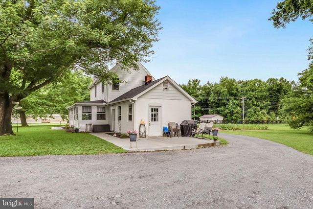 5634 PEARSONS CORNER RD, Dover, DE 19904