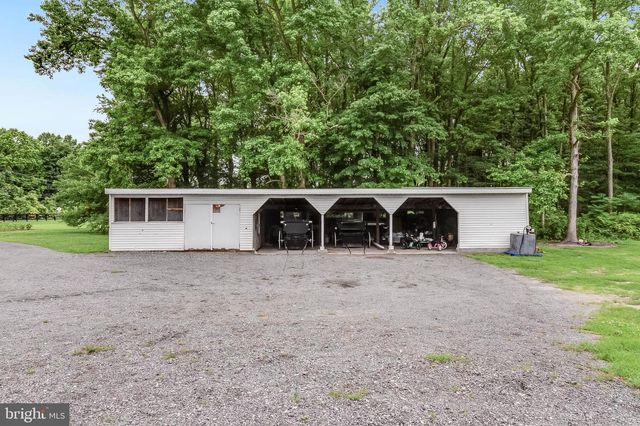 5634 PEARSONS CORNER RD, Dover, DE 19904