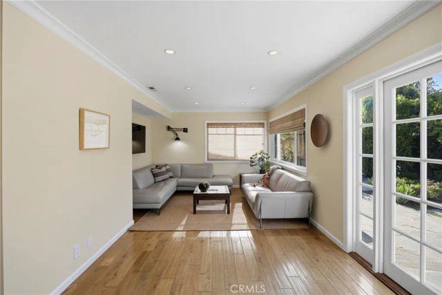 9601 Dumbreck Drive, Huntington Beach, CA 92646