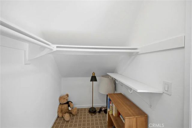 9601 Dumbreck Drive, Huntington Beach, CA 92646